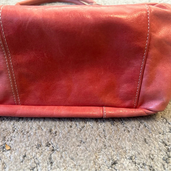 NOT FOR SALE sorry can’t delete :( Soprano leather large coral pink purse in gr - Picture 10 of 13